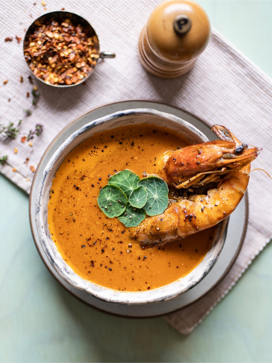 Bisque de gambas con fondo de mar Primario